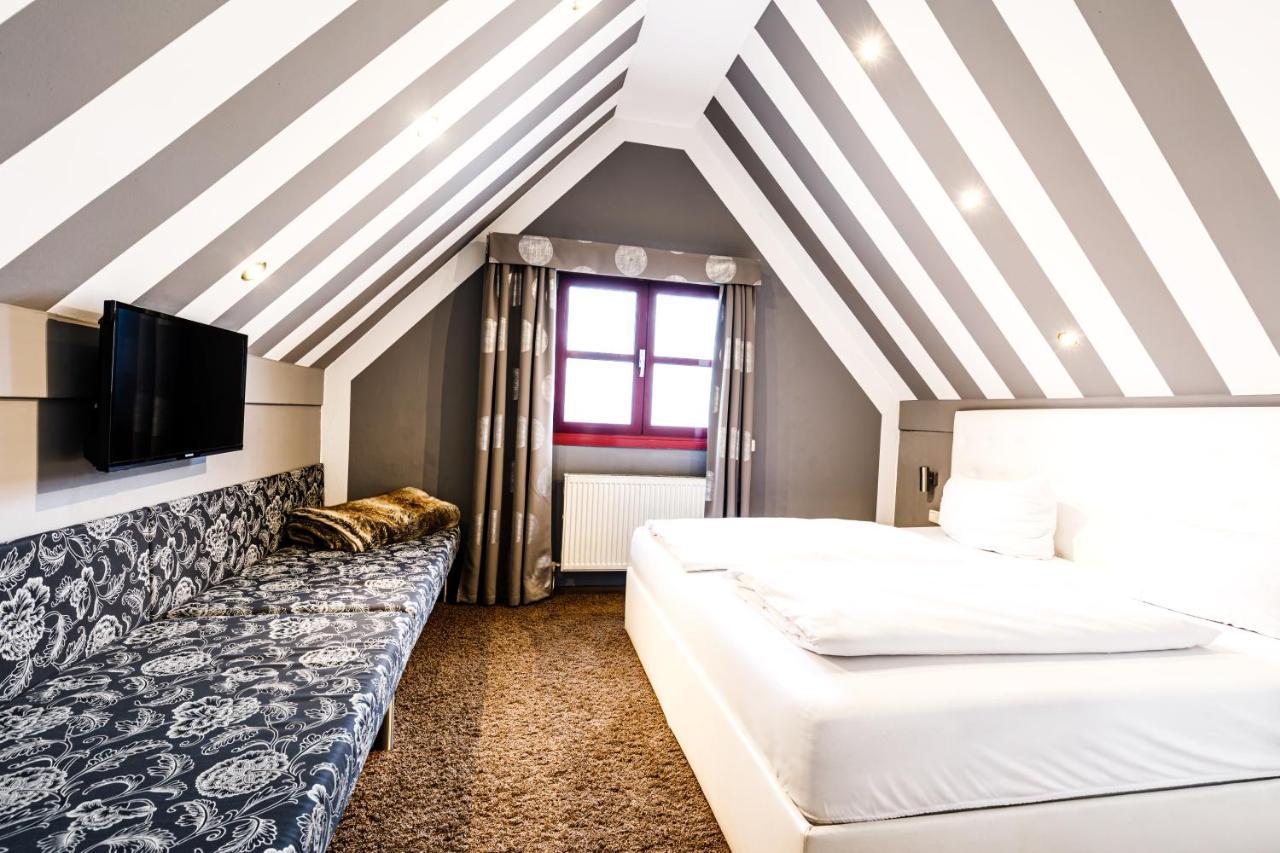 Arthotel Restaurant Pfeffermuehle Ίνγκολστατ Εξωτερικό φωτογραφία