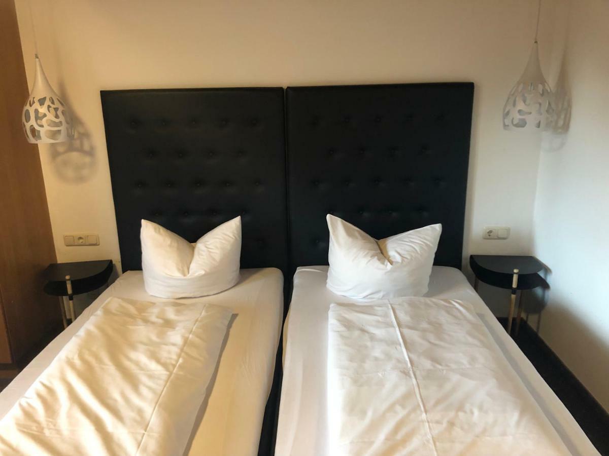 Arthotel Restaurant Pfeffermuehle Ίνγκολστατ Εξωτερικό φωτογραφία